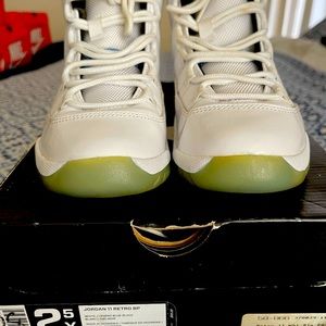 Jordan retro legenda blue like New Sz 2.5 Y